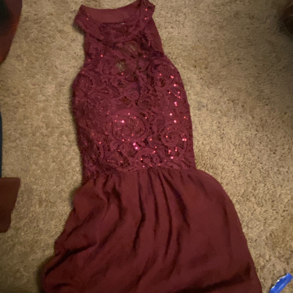 Elegant Burgundy Lace Dress